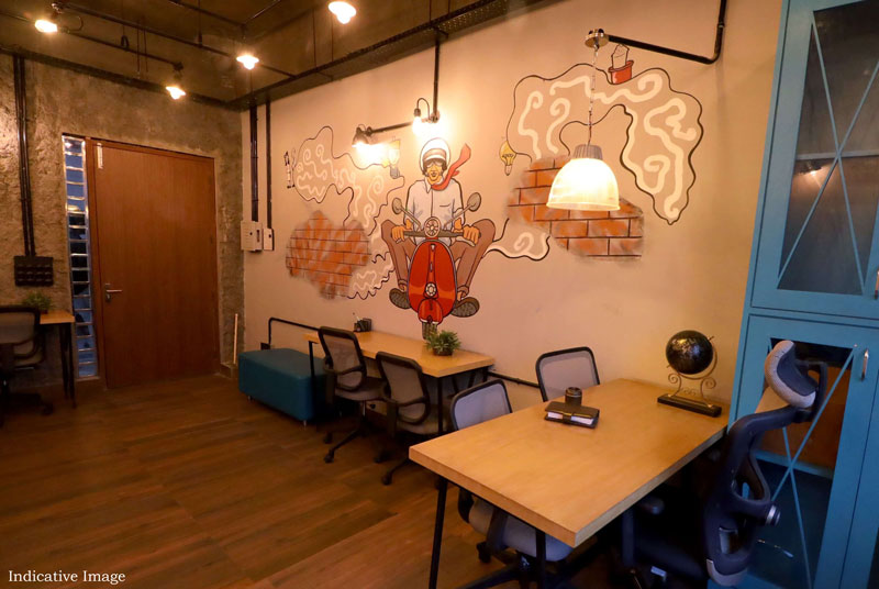 Paramount Golf Foreste Corporate Office Space Interior